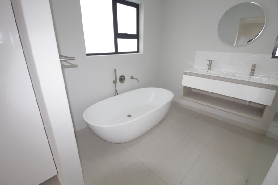 3 Bedroom Property for Sale in Fountains Estate Eastern Cape